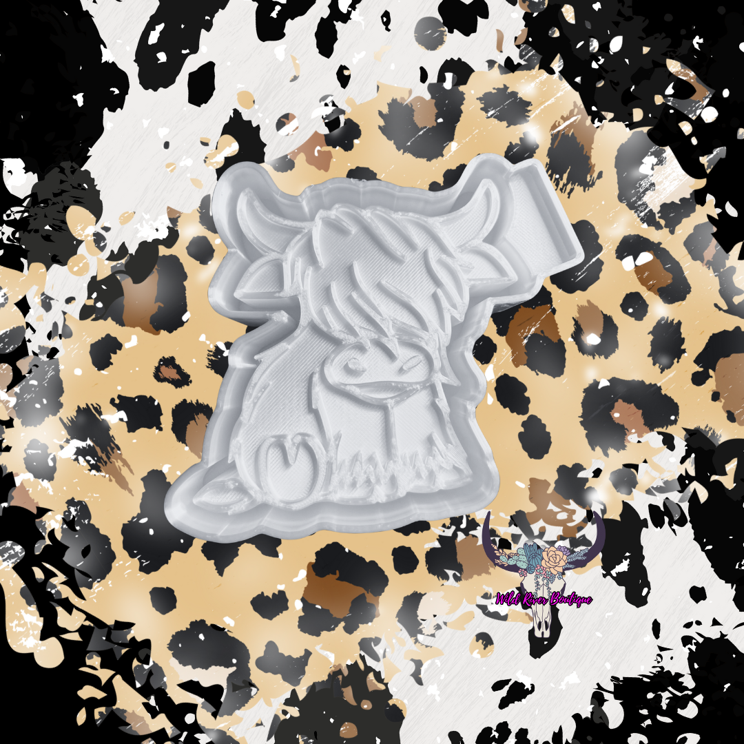 Highland Cow Freshie Mold