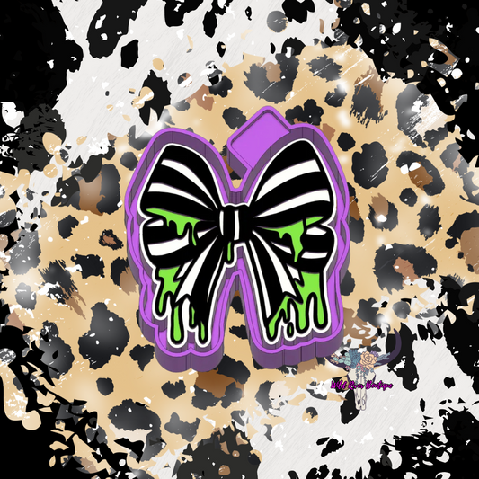 Beetle Bow Freshie Mold